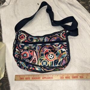 LeSportsac DELUXE EVERYDAY BAG Paisley Excellent Condition